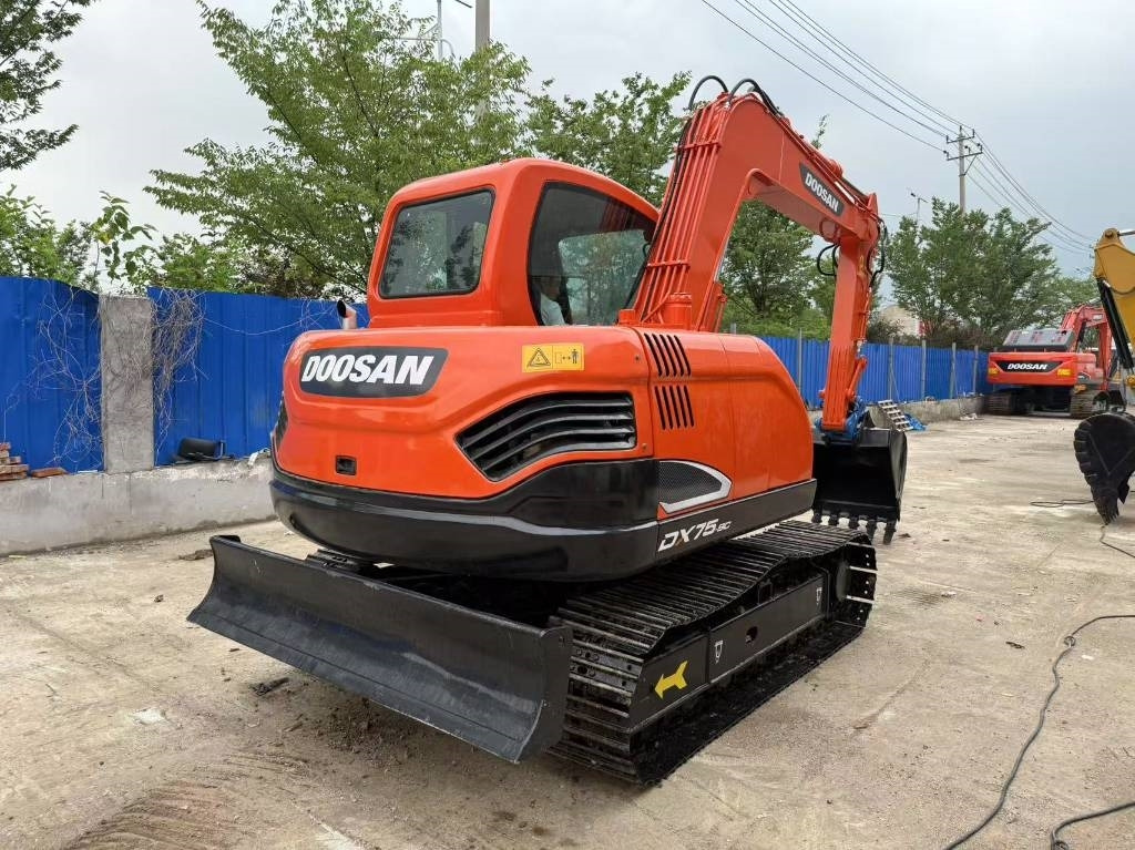 Doosan DX 75  - Crawler excavator: picture 5 Doosan DX 75  - Crawler excavator: picture 5