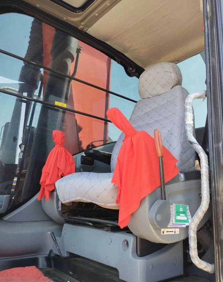 Hitachi ZX 240 - Crawler excavator: picture 5 Hitachi ZX 240 - Crawler excavator: picture 5