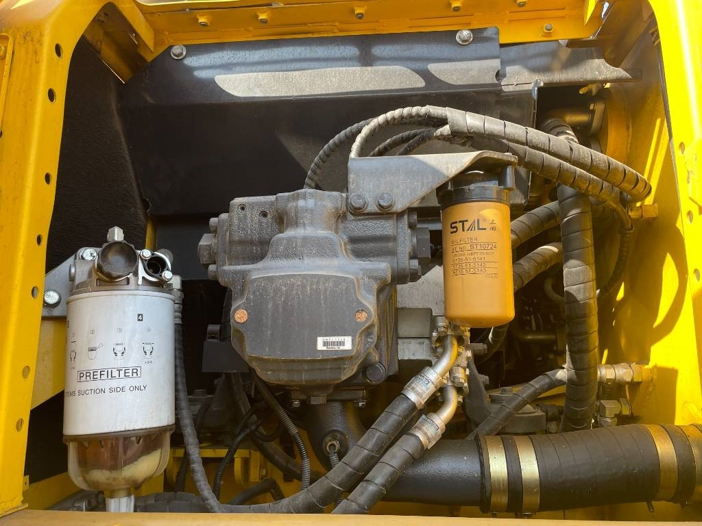 Komatsu PC 210 - Crawler excavator: picture 4 Komatsu PC 210 - Crawler excavator: picture 4