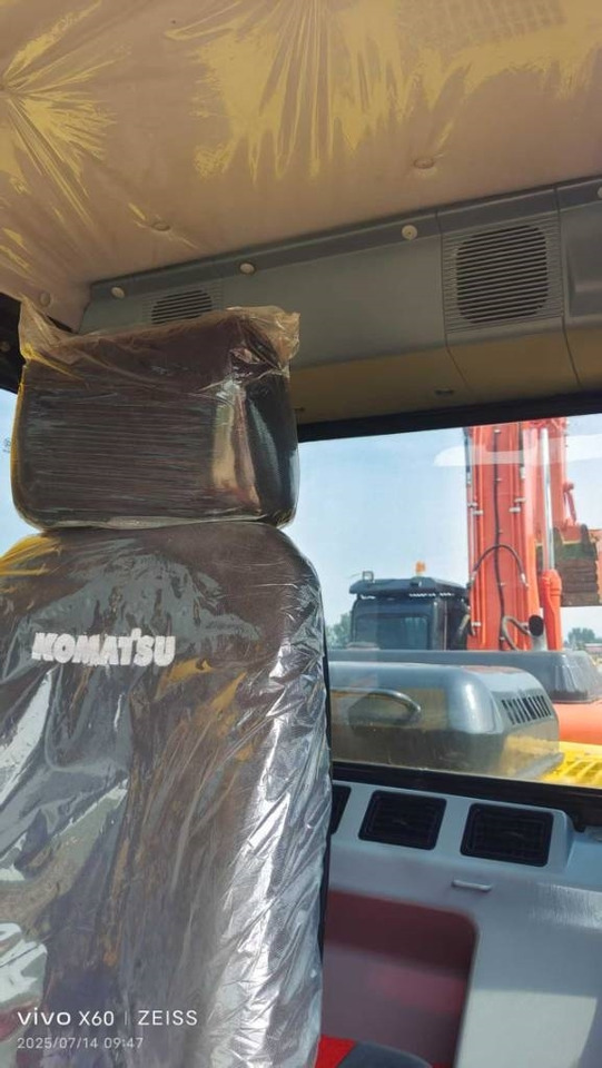 Crawler excavator Komatsu PC 220-7: picture 12 Crawler excavator Komatsu PC 220-7: picture 12