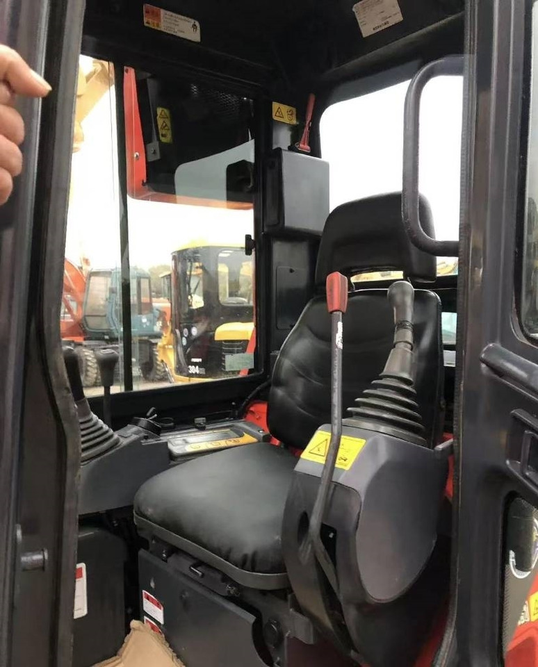 Kubota U 35 - Mini excavator: picture 3 Kubota U 35 - Mini excavator: picture 3