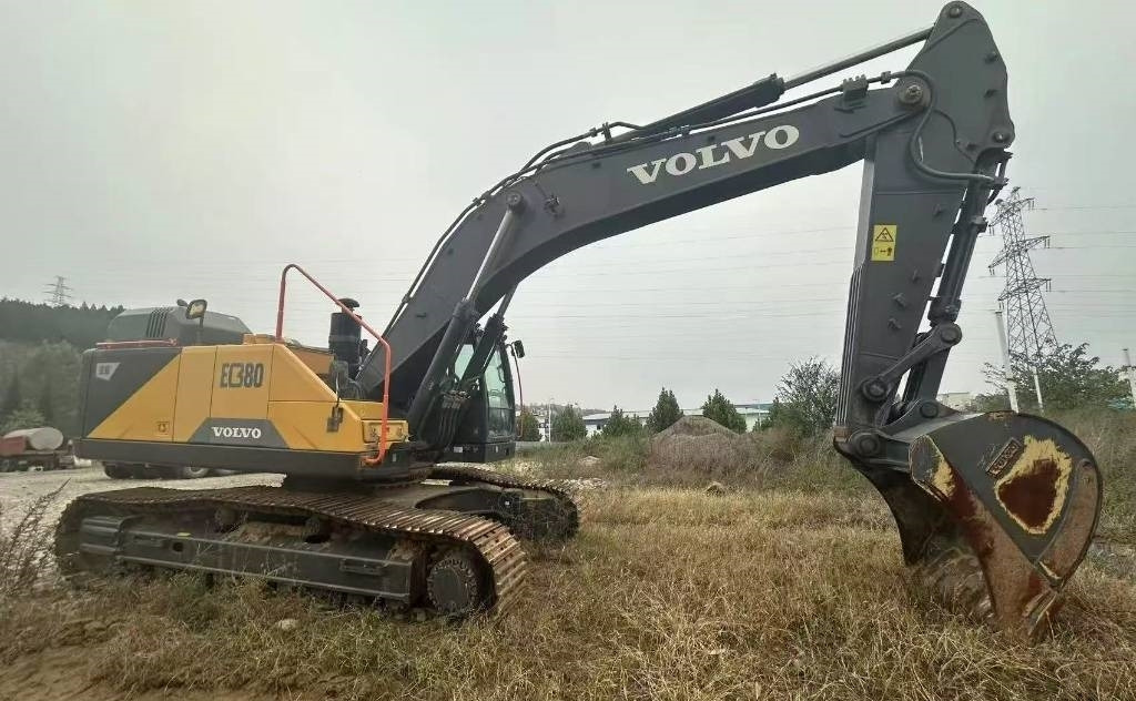 Volvo EC 380 - Crawler excavator: picture 3 Volvo EC 380 - Crawler excavator: picture 3