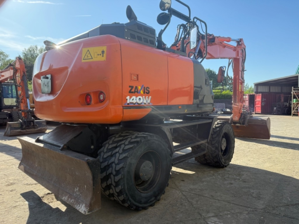 Hitachi ZX 140 WT-6 - Wheel excavator: picture 4 Hitachi ZX 140 WT-6 - Wheel excavator: picture 4