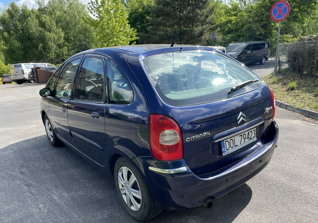 Citroen Xsara Picasso Citroen Xsara Picasso 1.6HDI-110KM Klima tempomat 2006 - Car: picture 5 Citroen Xsara Picasso Citroen Xsara Picasso 1.6HDI-110KM Klima tempomat 2006 - Car: picture 5