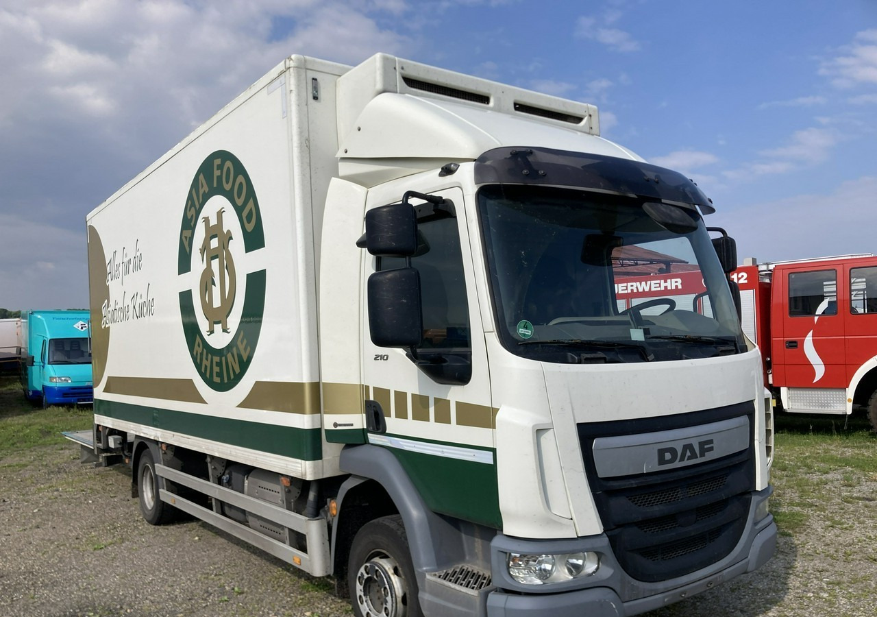 DAF Inny DAF DAF LF210FA Chłodnia Konvekta Hydro klapa 2014 - Refrigerated van: picture 1 DAF Inny DAF DAF LF210FA Chłodnia Konvekta Hydro klapa 2014 - Refrigerated van: picture 1