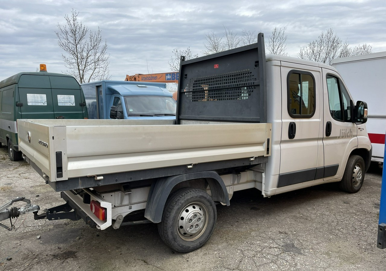 Fiat Ducato Fiat Ducato 2,3-130KM 7-oso dokka brygadówka doka 27066km Model 20 - Flatbed van, Combi van: picture 2 Fiat Ducato Fiat Ducato 2,3-130KM 7-oso dokka brygadówka doka 27066km Model 20 - Flatbed van, Combi van: picture 2