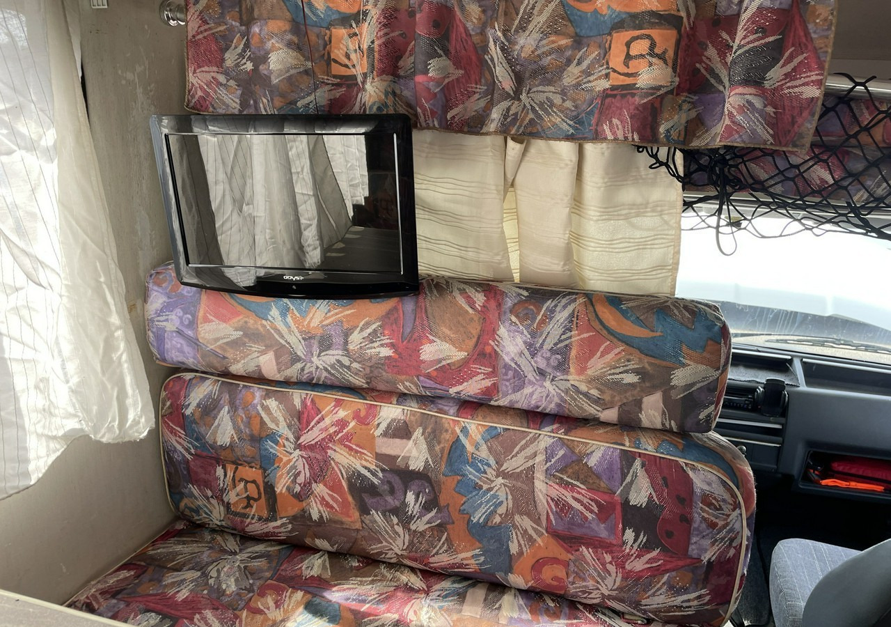 Alcove motorhome Ford Transit Ford Transit Kamper 5-osobowy GRANDUCA 560: picture 8