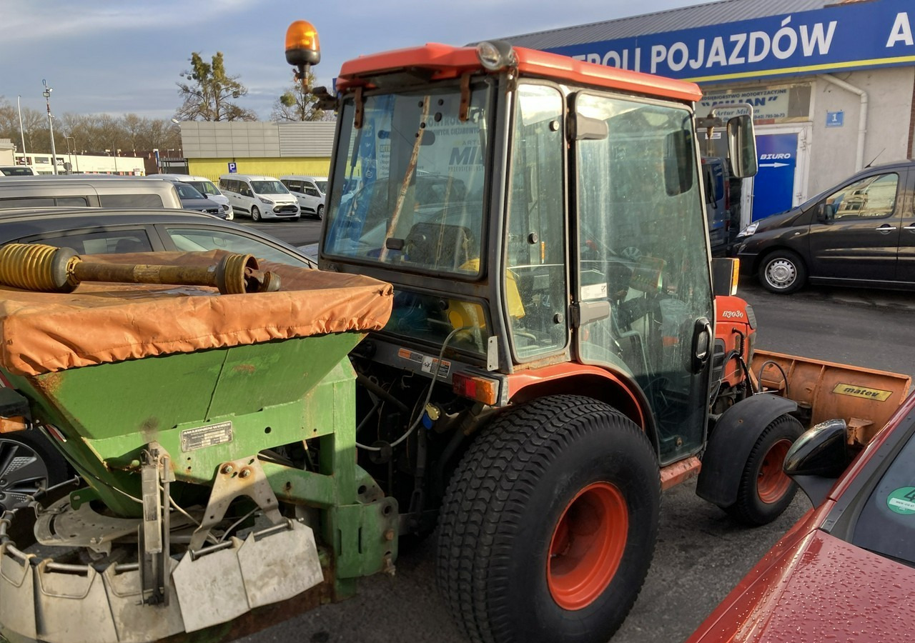 Municipal tractor Inna Inny Traktor Kubota 4X4 B 3030 Odśnieżarka posypywarka Pług 2011: picture 7