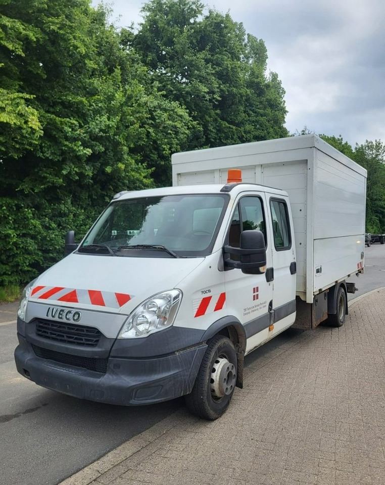 Iveco Inny Iveco Iveco 70C15 Wywrotka 3-strony Doka Dokka 6-osob 2013 - Tipper van: picture 2 Iveco Inny Iveco Iveco 70C15 Wywrotka 3-strony Doka Dokka 6-osob 2013 - Tipper van: picture 2