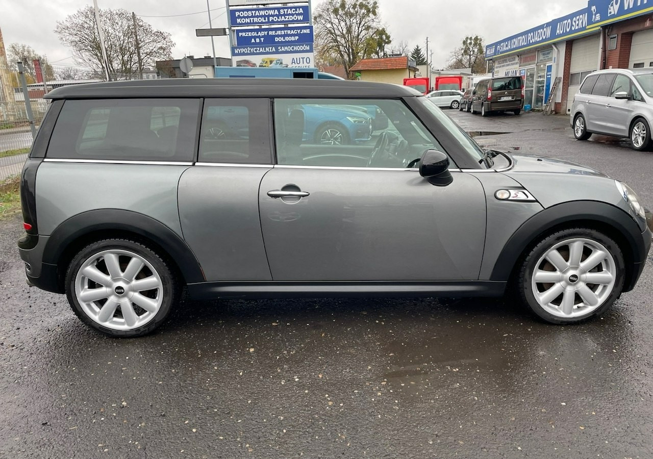 MINI Clubman I Clubman S 1.6 174KM Bogate wyposażenie 96tKM 2009 - Hatchback: picture 5 MINI Clubman I Clubman S 1.6 174KM Bogate wyposażenie 96tKM 2009 - Hatchback: picture 5