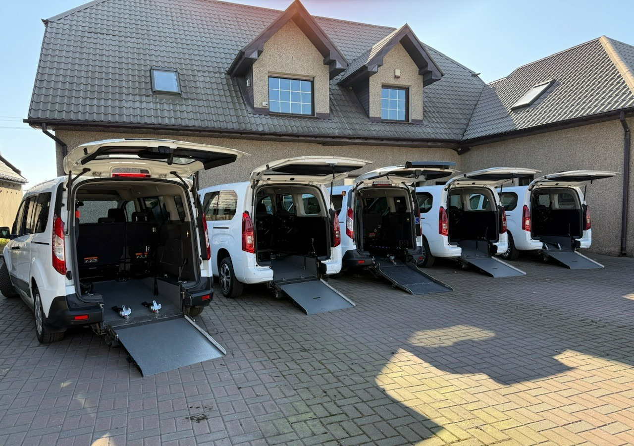 Opel Combo IV Combo Life Combo Długie Life dla Niepełnosprawnych Inwalida Rampa PFRON - Car: picture 2 Opel Combo IV Combo Life Combo Długie Life dla Niepełnosprawnych Inwalida Rampa PFRON - Car: picture 2