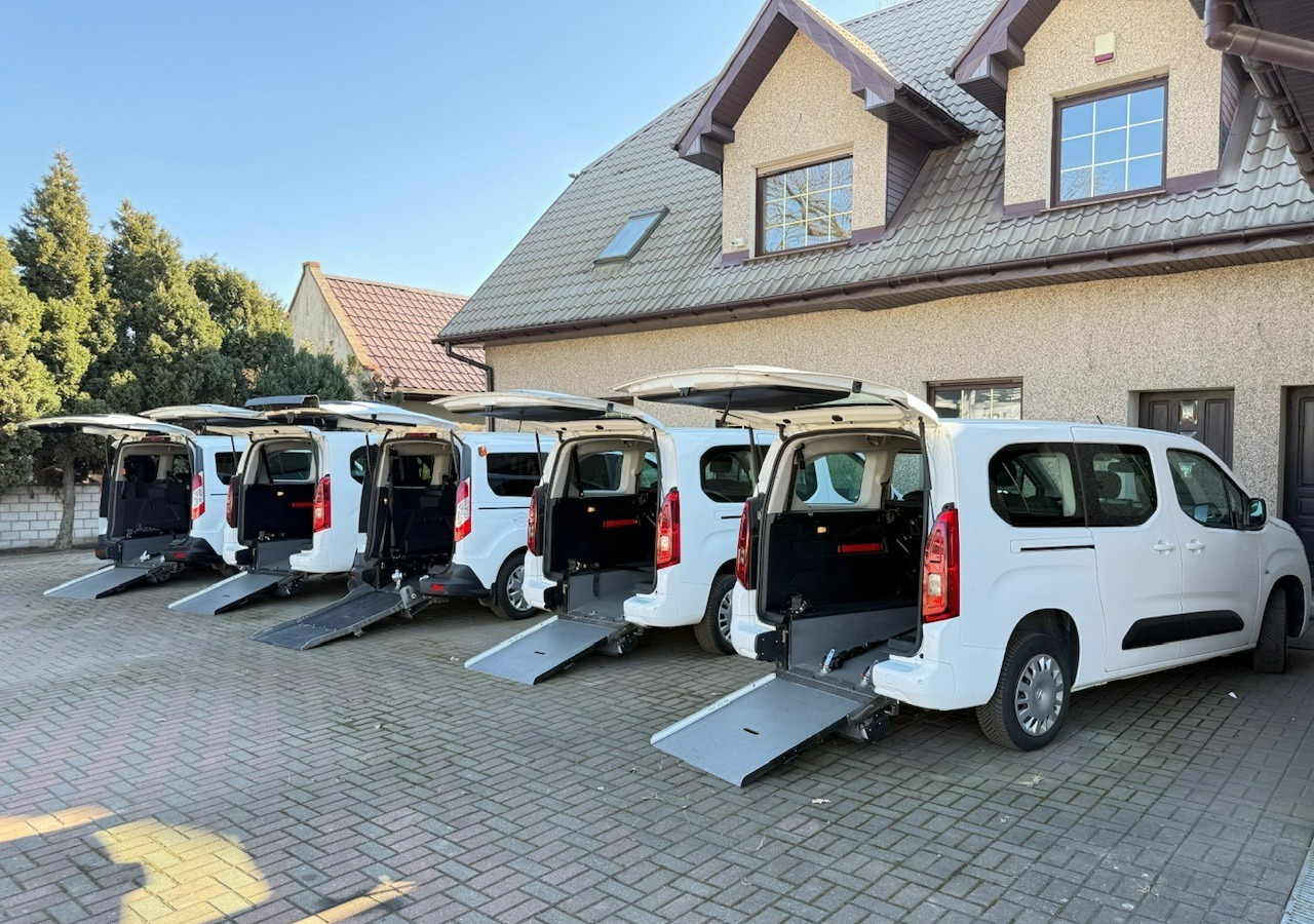 Opel Combo IV Combo Life Combo Długie Life dla Niepełnosprawnych Inwalida Rampa PFRON - Car: picture 2 Opel Combo IV Combo Life Combo Długie Life dla Niepełnosprawnych Inwalida Rampa PFRON - Car: picture 2