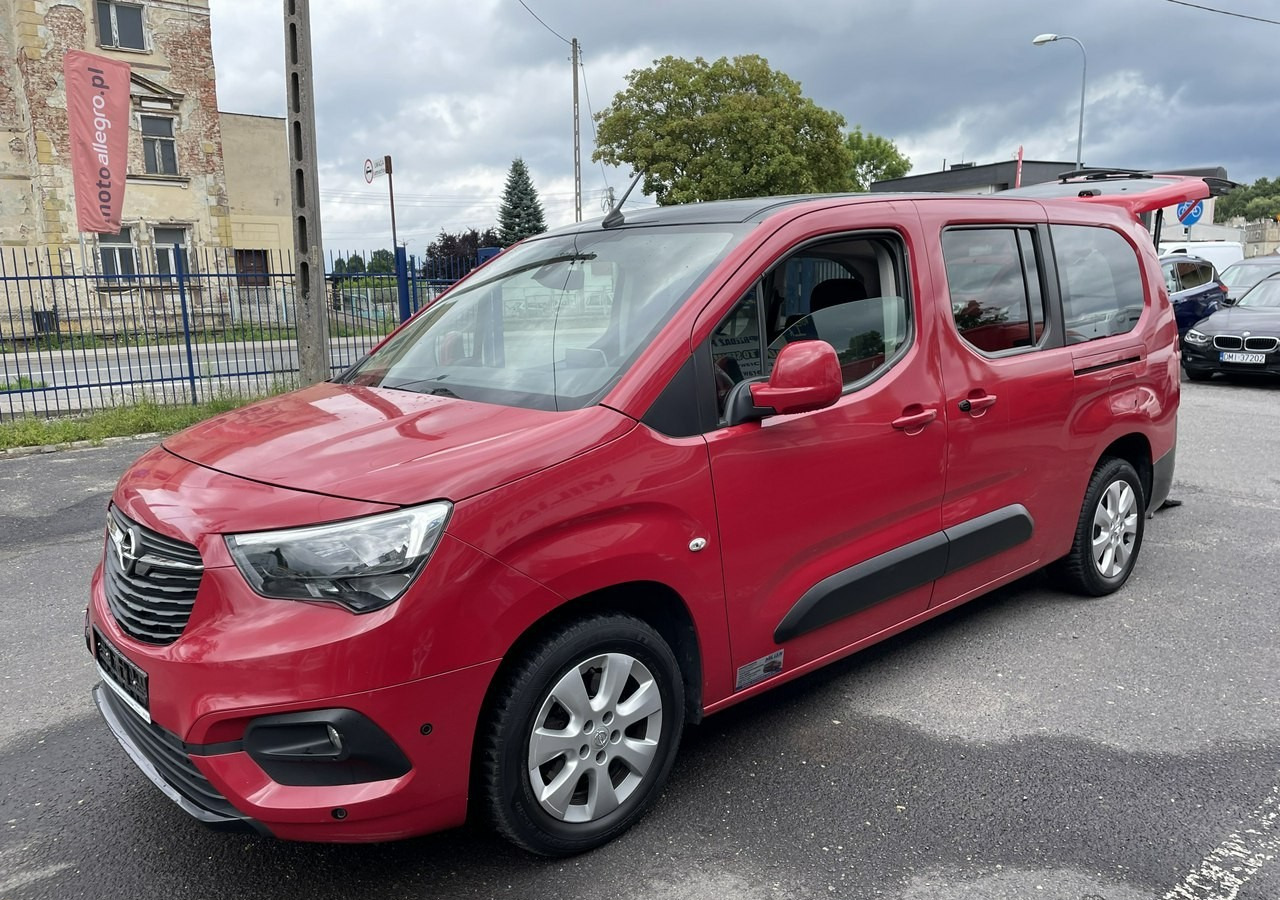 Opel Combo IV Combo Life Combo Life Maxi Niepełnosprawnych inwalida rampa PFRON Model - Car: picture 2 Opel Combo IV Combo Life Combo Life Maxi Niepełnosprawnych inwalida rampa PFRON Model - Car: picture 2