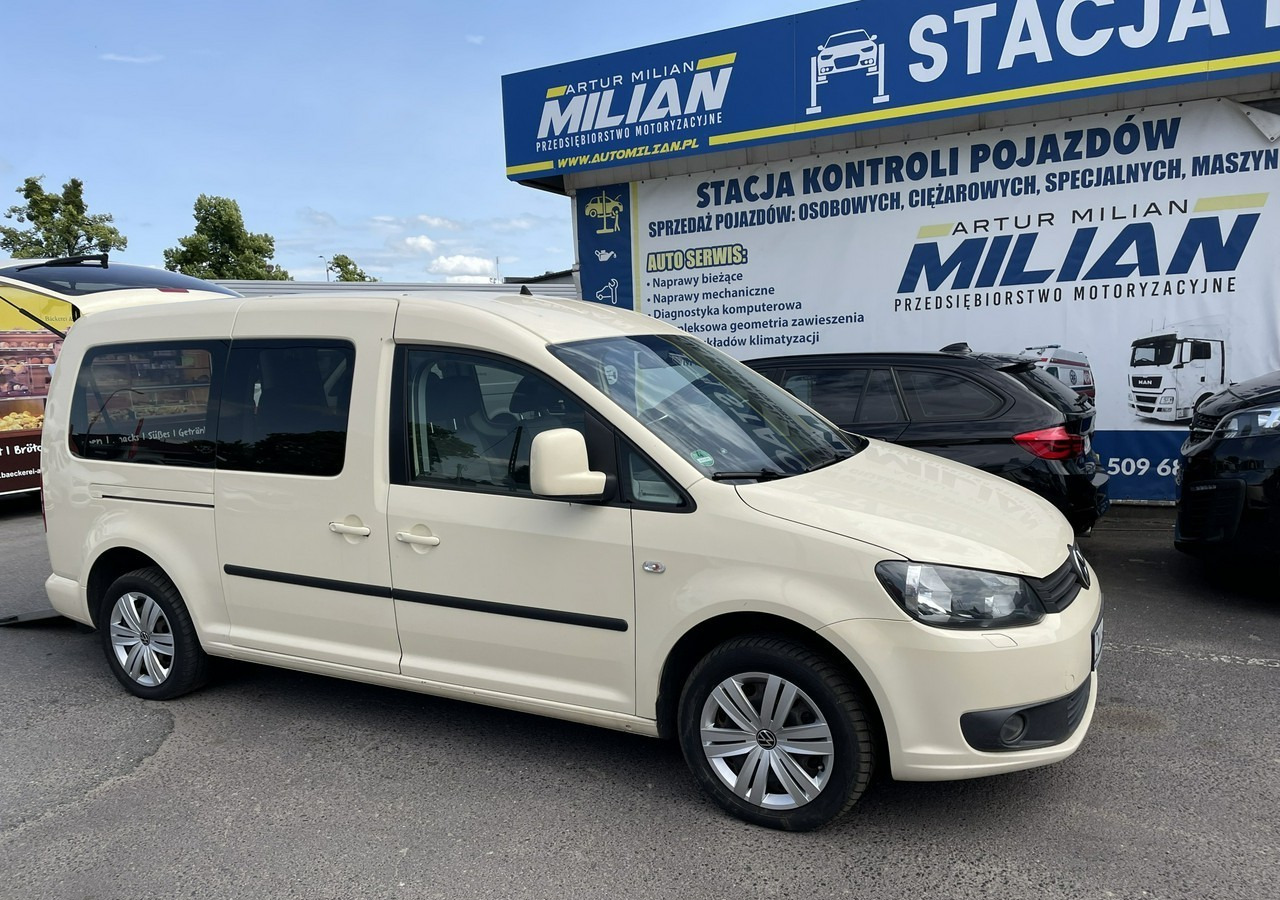 Volkswagen Caddy III Caddy 1.6 TDI dla Niepełnosprawnych inwalida rampa 2015 - Car: picture 4 Volkswagen Caddy III Caddy 1.6 TDI dla Niepełnosprawnych inwalida rampa 2015 - Car: picture 4