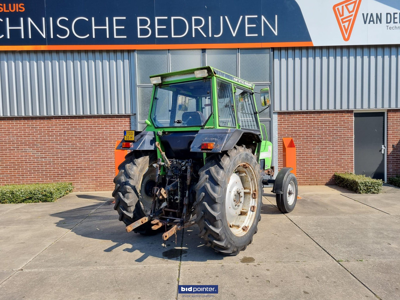 Deutz-Fahr 7207C - Farm tractor: picture 5 Deutz-Fahr 7207C - Farm tractor: picture 5