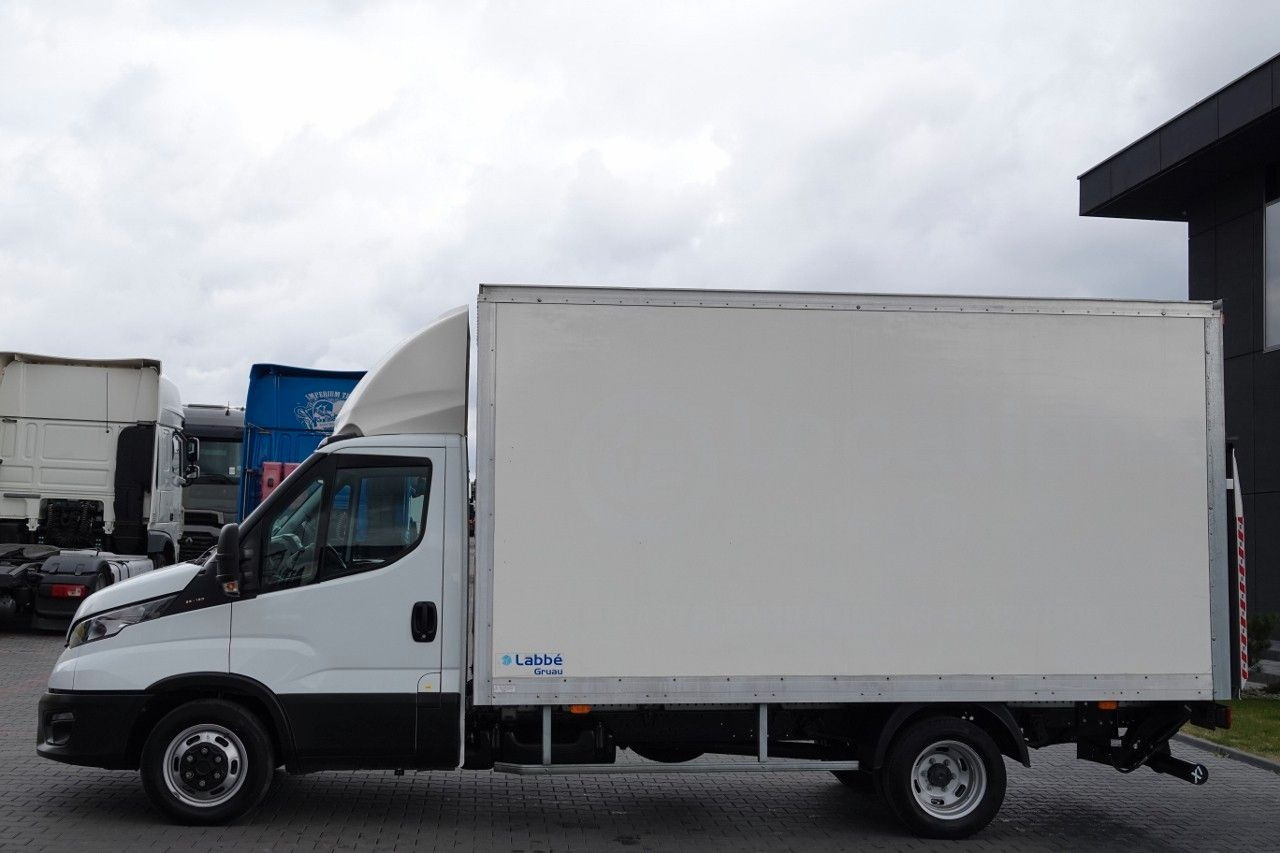 Iveco DAILY 3.0 / KONTENER-FURGON / WINDA 750 KG / DMC - Refrigerated van: picture 5 Iveco DAILY 3.0 / KONTENER-FURGON / WINDA 750 KG / DMC - Refrigerated van: picture 5