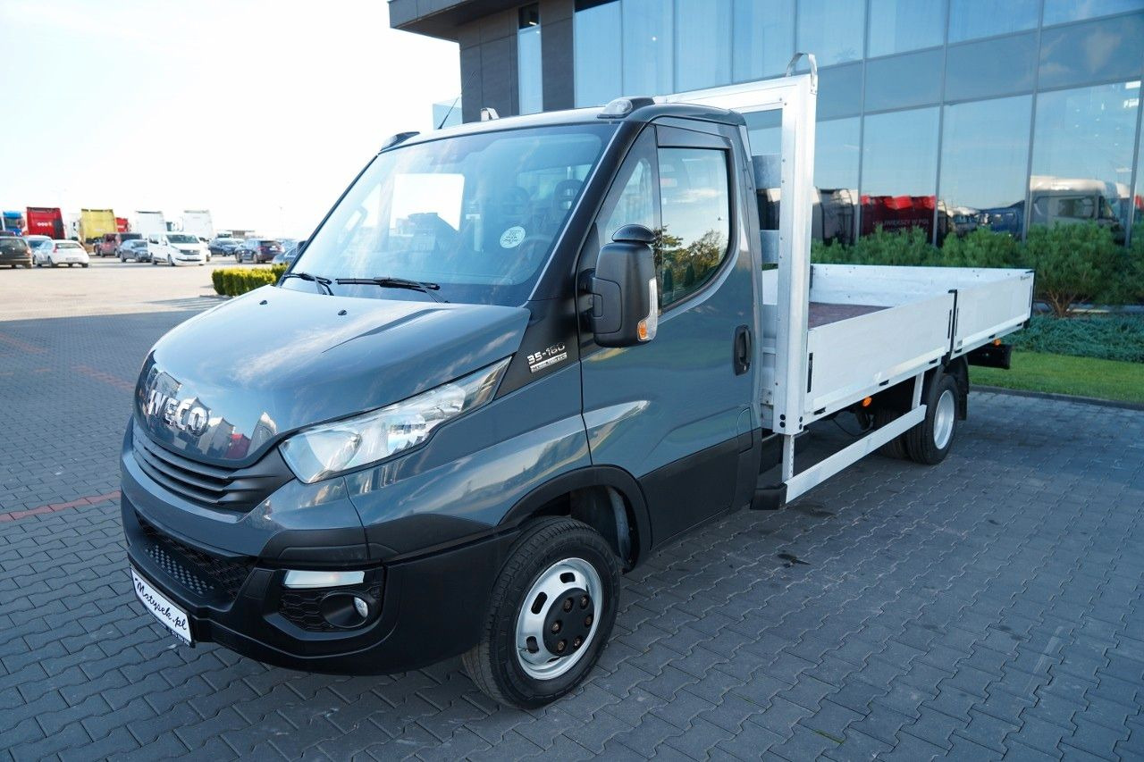 Iveco DAILY 35-180 / SKRZYNIOWY / BLIŹNIAK / HAK / 201 - Box van: picture 2 Iveco DAILY 35-180 / SKRZYNIOWY / BLIŹNIAK / HAK / 201 - Box van: picture 2