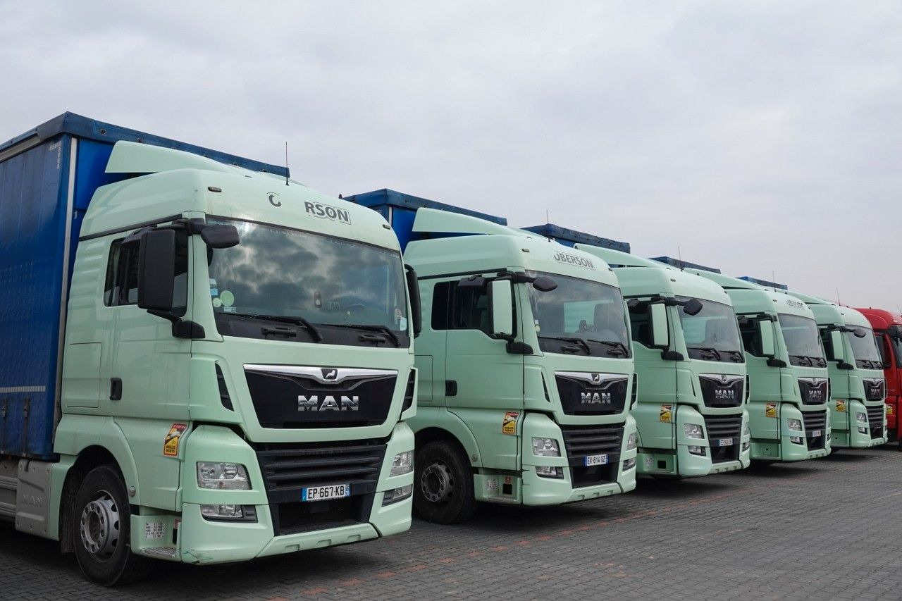 MAN TGX 26.460 / ZESTAW TANDEM PRZEJAZDOWY / 120 M3 - Curtainsider truck: picture 2 MAN TGX 26.460 / ZESTAW TANDEM PRZEJAZDOWY / 120 M3 - Curtainsider truck: picture 2