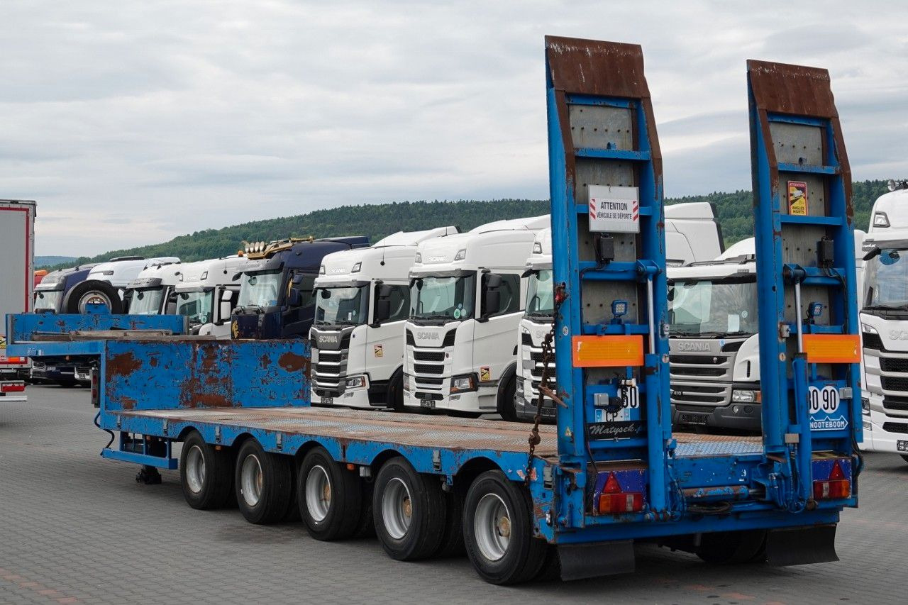 Nooteboom NISKOPODWOZIE / DMC: 80 000 KG / 5 OSI / SKRĘTNE - Low loader semi-trailer: picture 1 Nooteboom NISKOPODWOZIE / DMC: 80 000 KG / 5 OSI / SKRĘTNE - Low loader semi-trailer: picture 1