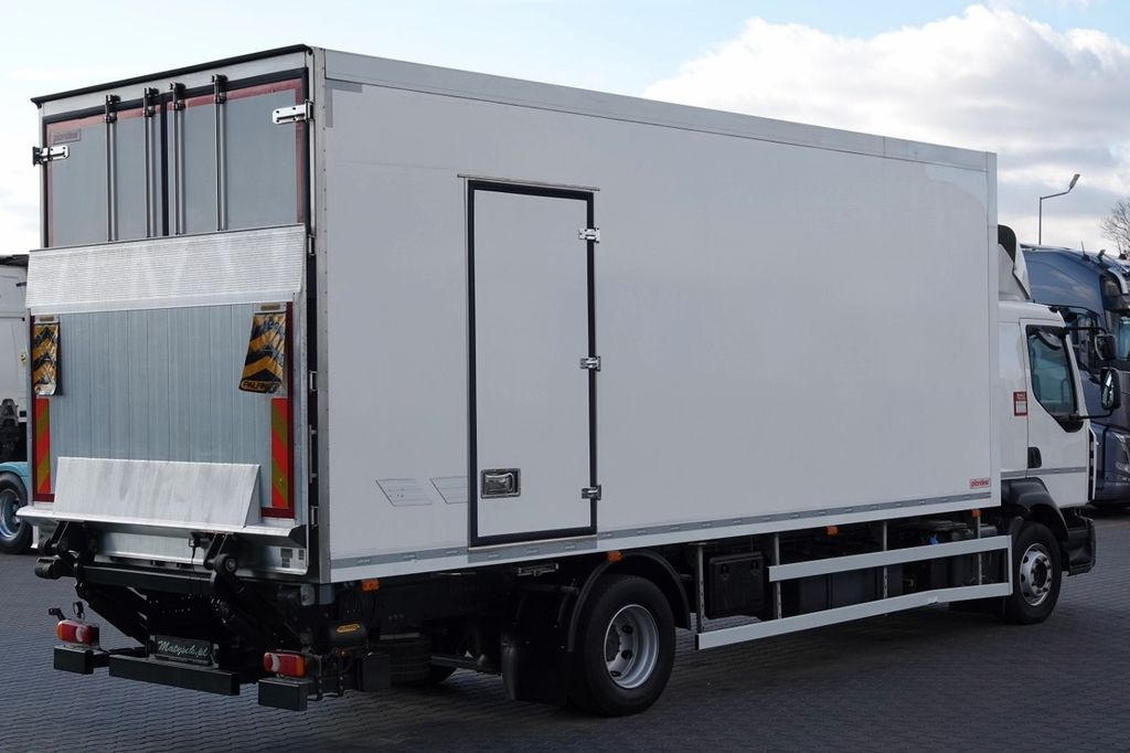 Renault D 250 / CHŁODNIA - 6,7 m / THERMO KING T 600R / Renault D 250 / CHŁODNIA - 6,7 m / THERMO KING T 600R / - Refrigerator truck: picture 4 Renault D 250 / CHŁODNIA - 6,7 m / THERMO KING T 600R / Renault D 250 / CHŁODNIA - 6,7 m / THERMO KING T 600R / - Refrigerator truck: picture 4