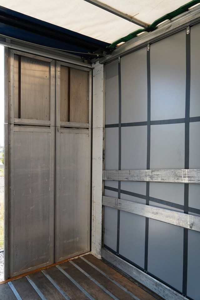 Curtainsider truck Scania R 450 / MEGA / 6x2 / FIRANKA - 8,2 m / SOLÓWKA /: picture 11 Curtainsider truck Scania R 450 / MEGA / 6x2 / FIRANKA - 8,2 m / SOLÓWKA /: picture 11