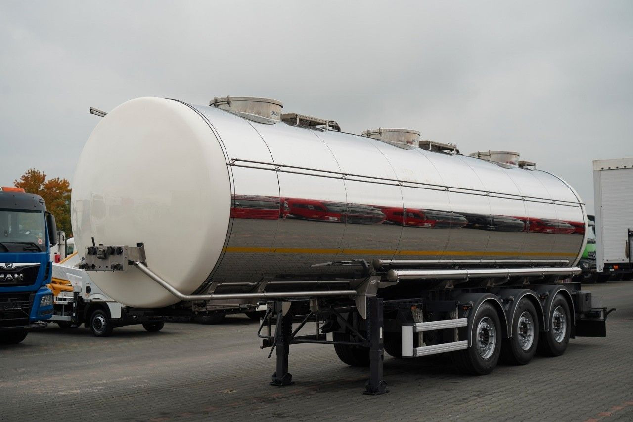 Sommer CYSTERNA SPOŻYWCZA / 3 KOMORY / 30 000 L / OŚ - Tank semi-trailer: picture 3 Sommer CYSTERNA SPOŻYWCZA / 3 KOMORY / 30 000 L / OŚ - Tank semi-trailer: picture 3