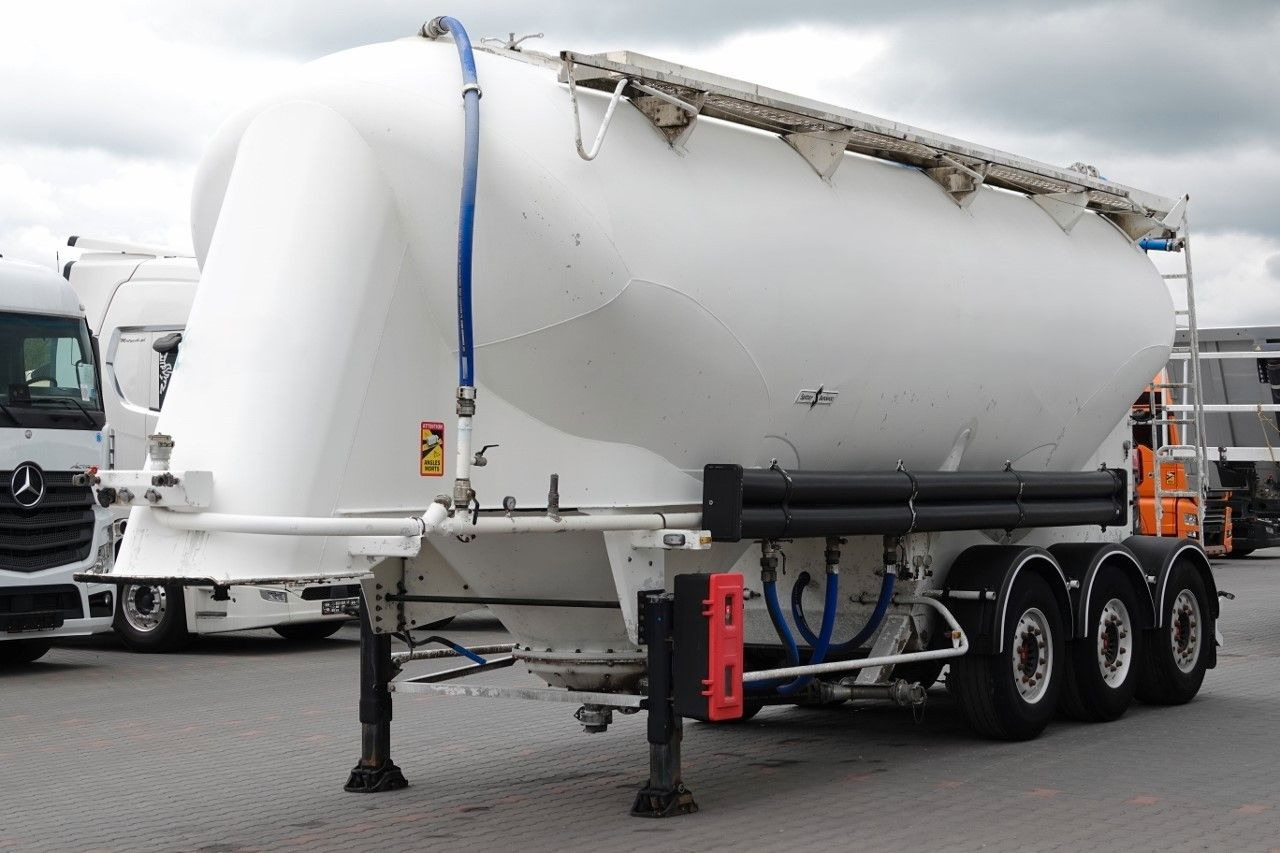 Spitzer CEMENTONACZEPA / 37 000 L / SILOS / 3 KOMORY - Silo semi-trailer: picture 2 Spitzer CEMENTONACZEPA / 37 000 L / SILOS / 3 KOMORY - Silo semi-trailer: picture 2