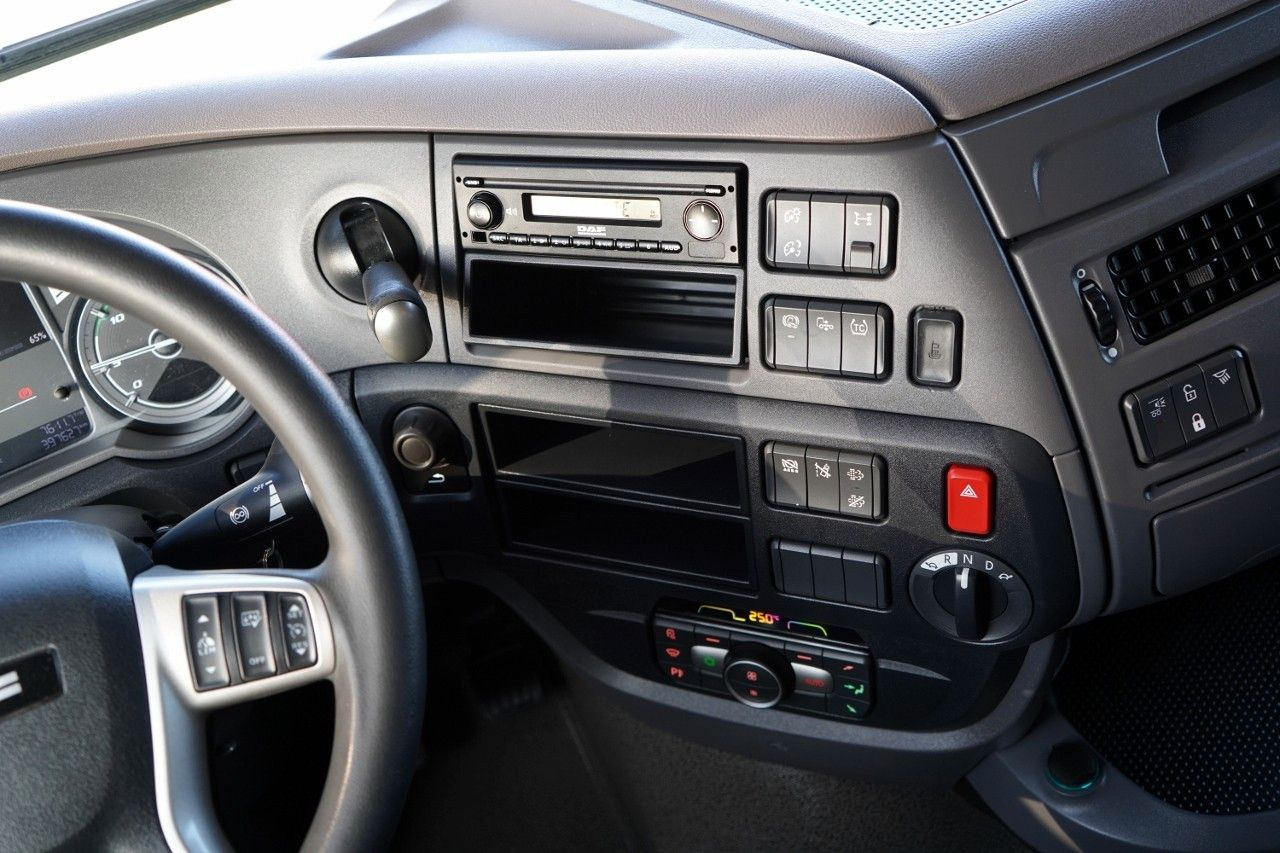 Tractor unit DAF XF 480 / SUPER SPACE CAB / 2021 ROK: picture 30 Tractor unit DAF XF 480 / SUPER SPACE CAB / 2021 ROK: picture 30