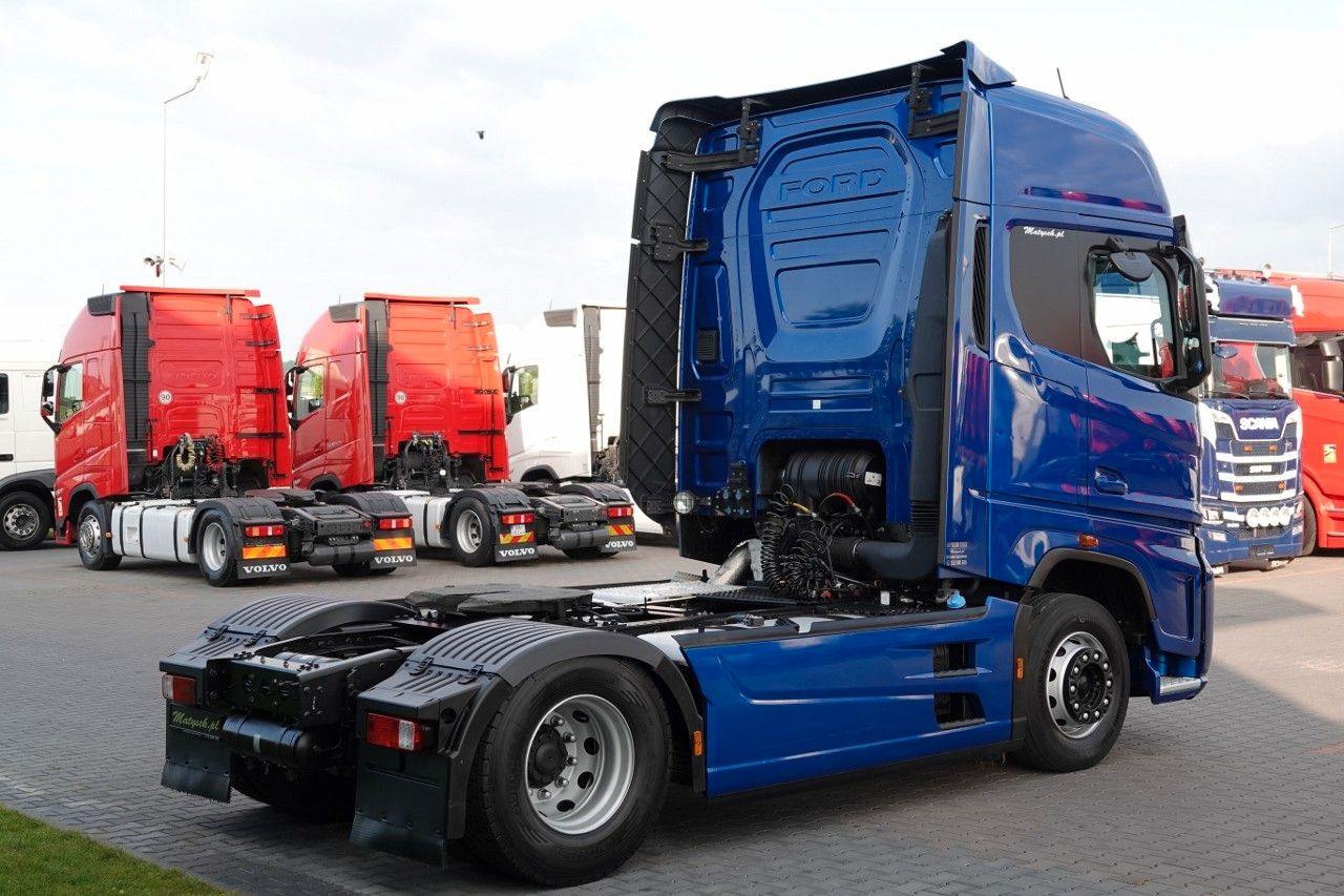 Ford F-MAX 500 / RETARDER / OPONY 100% / PO KONTRAKC - Tractor unit: picture 5 Ford F-MAX 500 / RETARDER / OPONY 100% / PO KONTRAKC - Tractor unit: picture 5