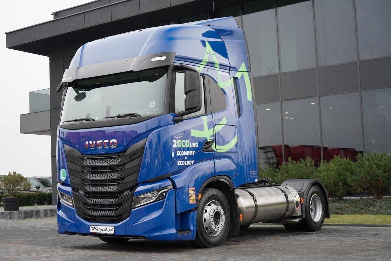 Iveco S-WAY / 460 / RETARDER / LNG - Tractor unit: picture 5 Iveco S-WAY / 460 / RETARDER / LNG - Tractor unit: picture 5