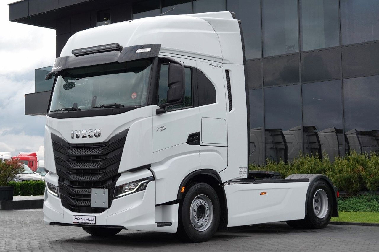 Iveco S-WAY / 530 / RETARDER / I-PARK COOL / 2022 ROK - Tractor unit: picture 2 Iveco S-WAY / 530 / RETARDER / I-PARK COOL / 2022 ROK - Tractor unit: picture 2