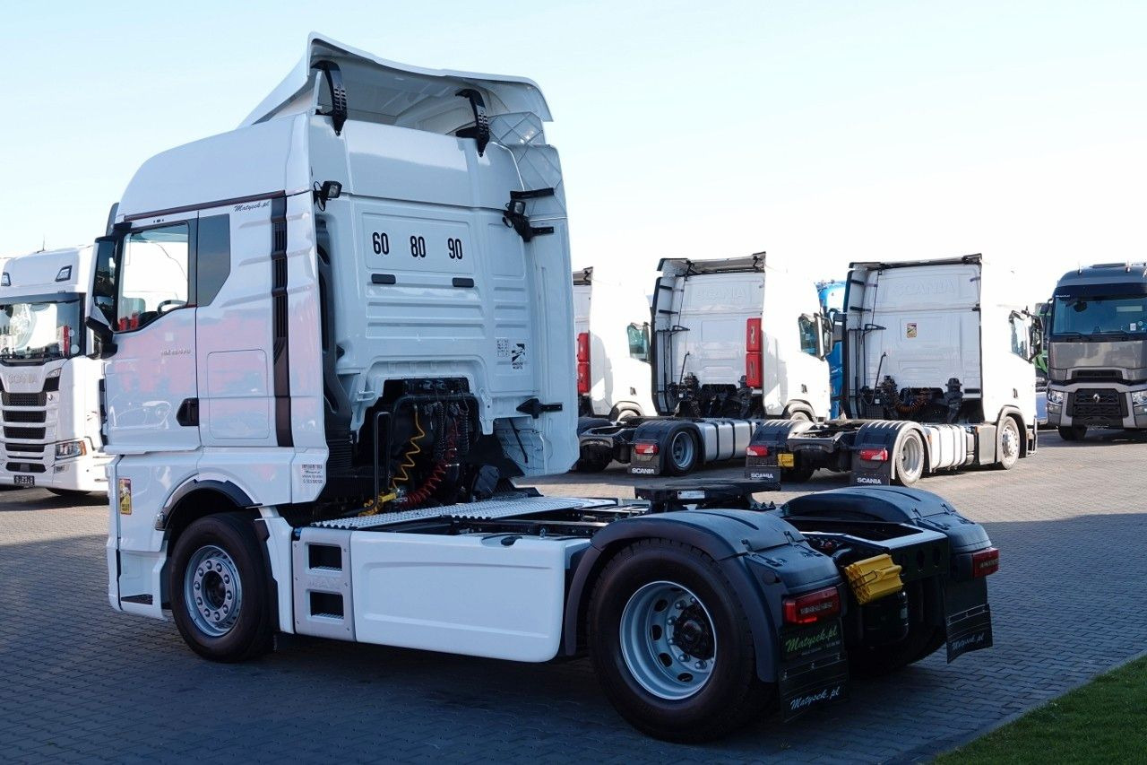MAN TGX 18.470 / RETARDER / FULL AIRMATIC / NOWY MO MAN TGX 18.470 / RETARDER / FULL AIRMATIC / NOWY MO - Tractor unit: picture 3 MAN TGX 18.470 / RETARDER / FULL AIRMATIC / NOWY MO MAN TGX 18.470 / RETARDER / FULL AIRMATIC / NOWY MO - Tractor unit: picture 3