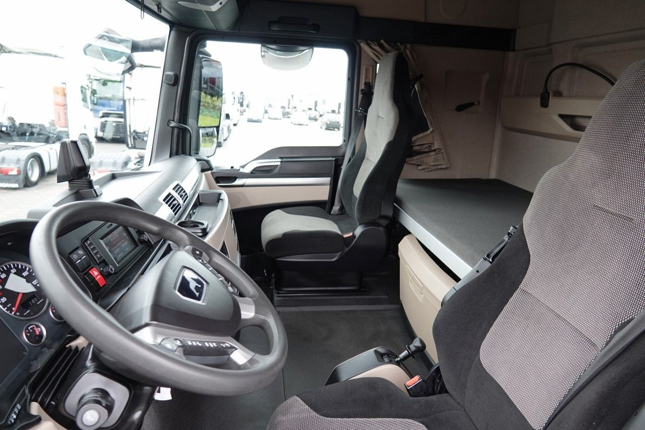 Tractor unit MAN TGX 18.470 / RETARDER / NAVI / 2020 ROK / SPROWA: picture 13