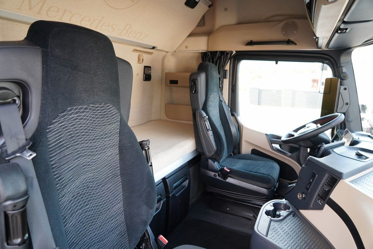 Tractor unit Mercedes-Benz ACTROS 1845 / MP5 / BIG SPACE / PO KONTRAKCIE SE: picture 17