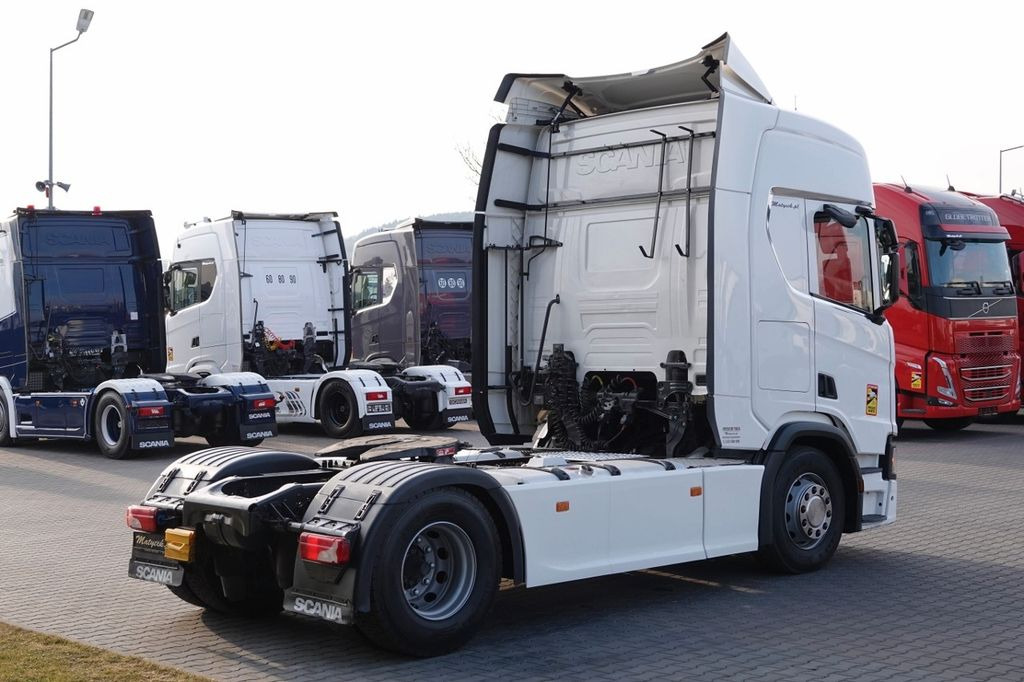 Scania R 450 / RETARDER / FULL AIRMATIC / OPONY 100% - Tractor unit: picture 5 Scania R 450 / RETARDER / FULL AIRMATIC / OPONY 100% - Tractor unit: picture 5