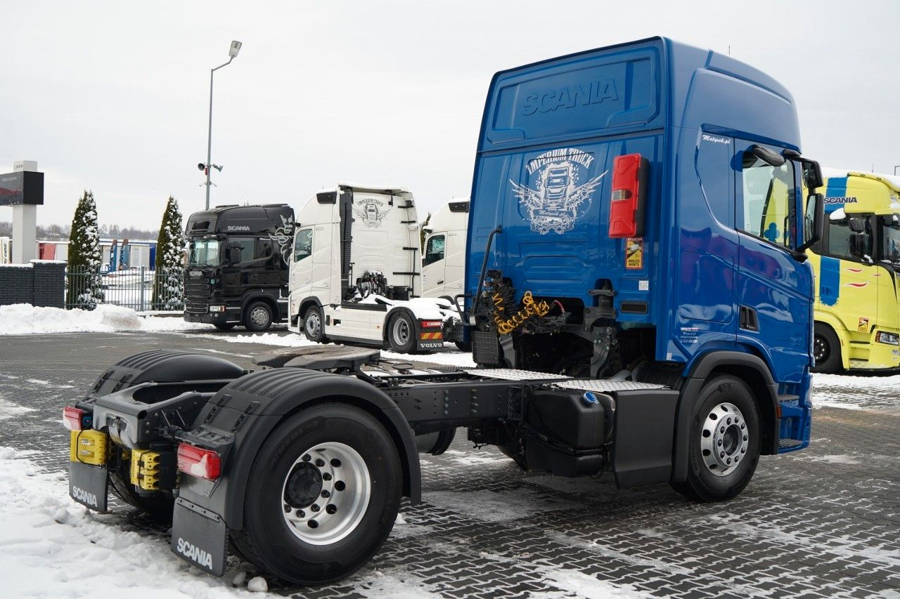 Tractor unit Scania R 450 / RETARDER / PEŁNY ADR / I-PARK COOL / A: picture 8 Tractor unit Scania R 450 / RETARDER / PEŁNY ADR / I-PARK COOL / A: picture 8