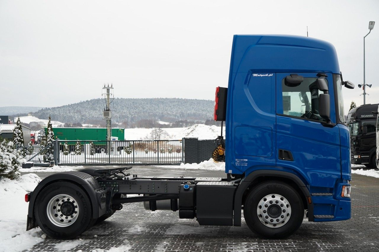 Tractor unit Scania R 450 / RETARDER / PEŁNY ADR / I-PARK COOL / A: picture 9 Tractor unit Scania R 450 / RETARDER / PEŁNY ADR / I-PARK COOL / A: picture 9