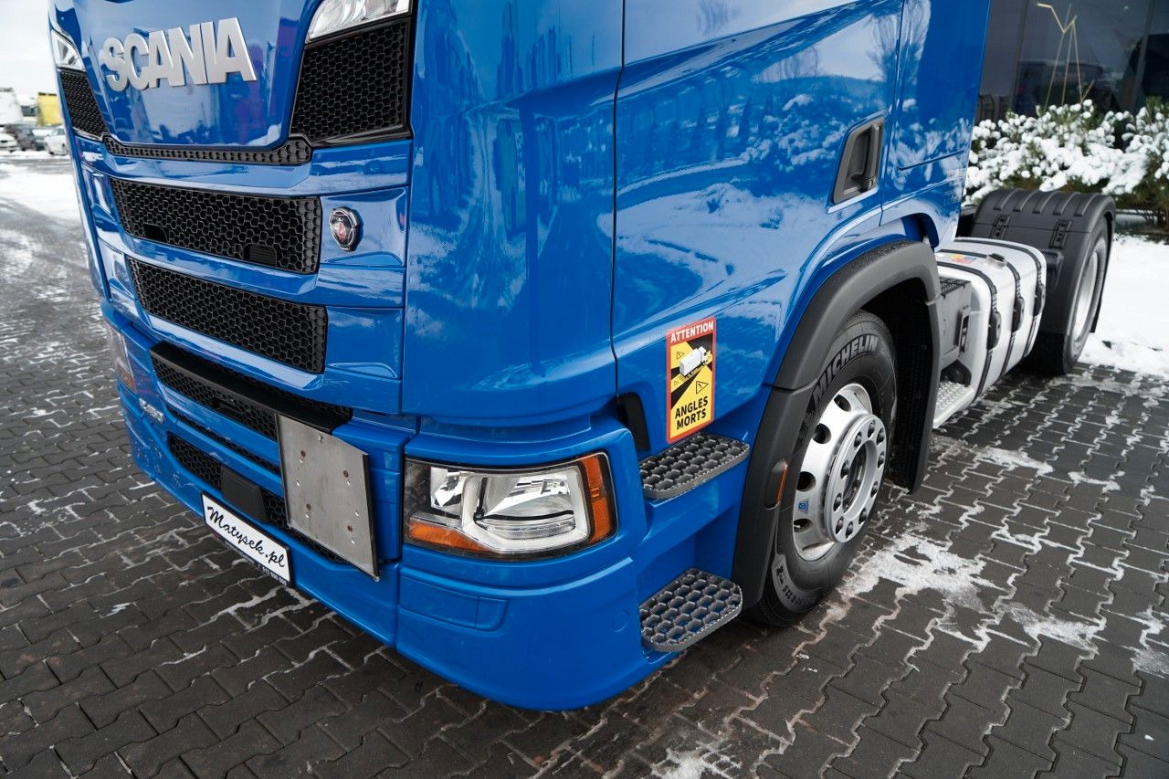 Tractor unit Scania R 450 / RETARDER / PEŁNY ADR / I-PARK COOL / A: picture 11 Tractor unit Scania R 450 / RETARDER / PEŁNY ADR / I-PARK COOL / A: picture 11