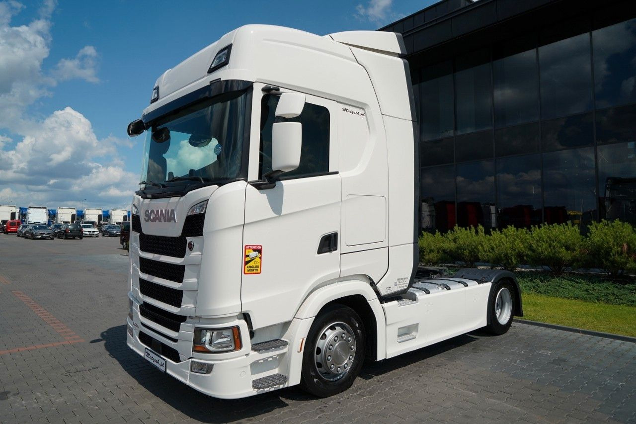 Scania R 500 / RETARDER / MEGA / LOWDECK / 2019 / PO K - Tractor unit: picture 4 Scania R 500 / RETARDER / MEGA / LOWDECK / 2019 / PO K - Tractor unit: picture 4