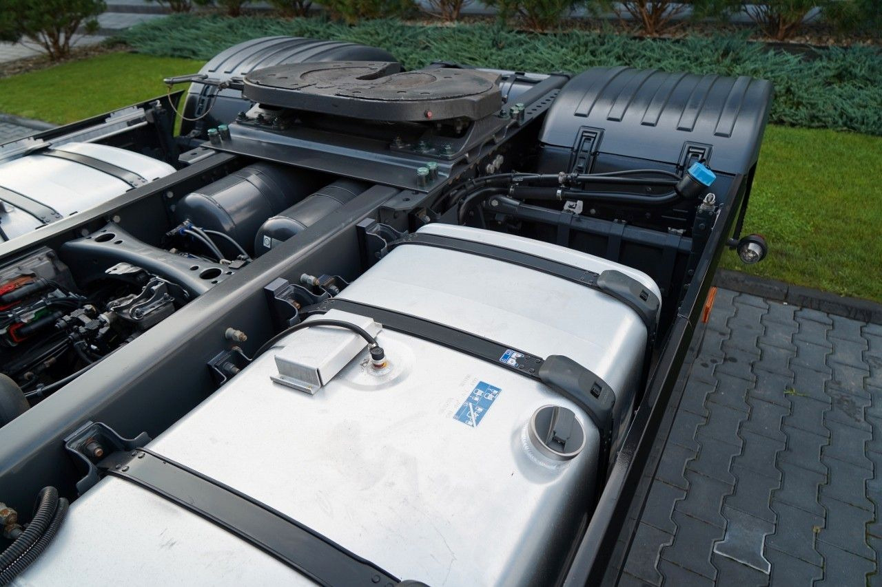 Tractor unit Scania S 500 / RETARDER / I-PARK COOL / FULL AIRMATIC /: picture 8 Tractor unit Scania S 500 / RETARDER / I-PARK COOL / FULL AIRMATIC /: picture 8