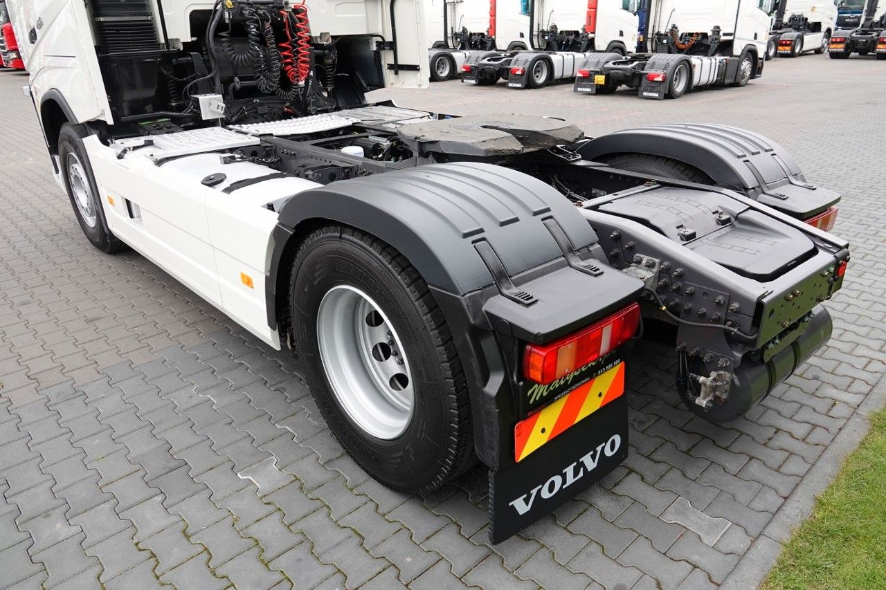 Tractor unit Volvo FH 460 / I-PARK COOL / OPONY 100 % / PO KONTRAKC: picture 10