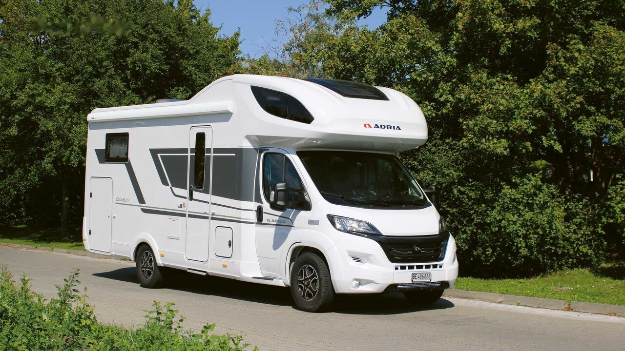 Adria CoralXL FIAT Aut. - Alcove motorhome: picture 1 Adria CoralXL FIAT Aut. - Alcove motorhome: picture 1