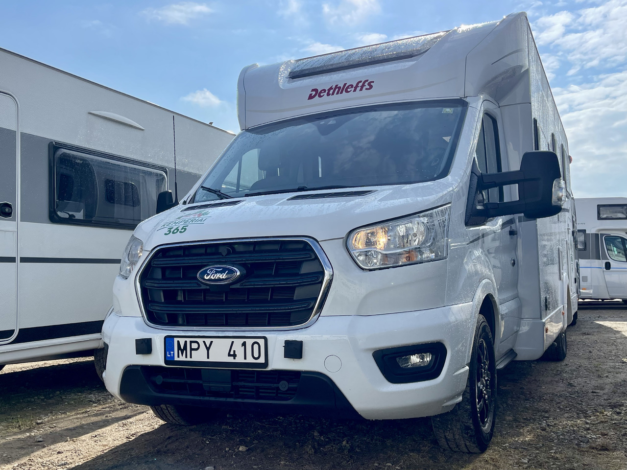 Dethleffs Just Go T7055 EBL - Semi-integrated motorhome: picture 1 Dethleffs Just Go T7055 EBL - Semi-integrated motorhome: picture 1