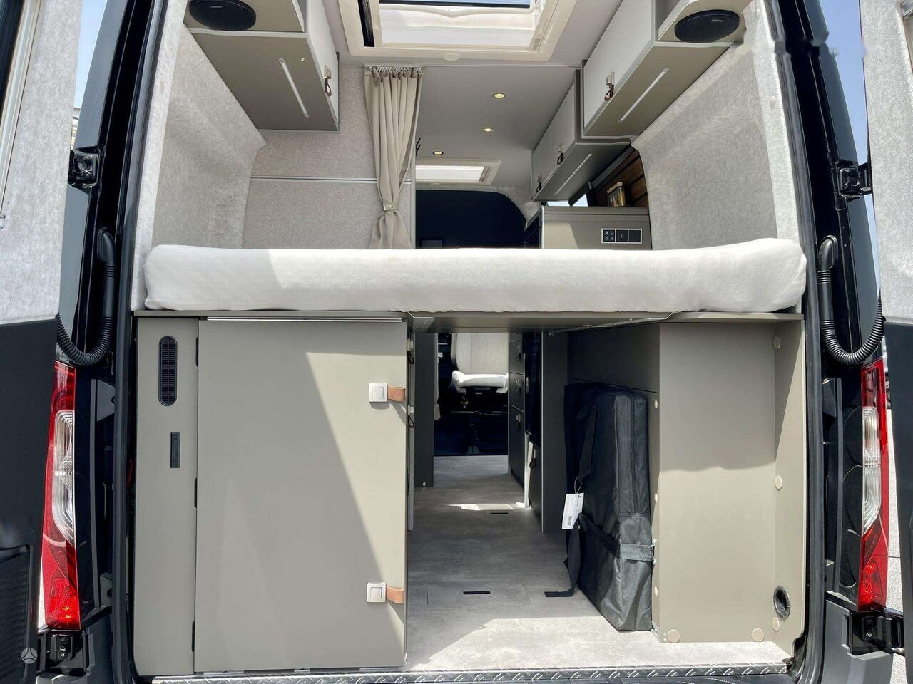 Hymer Grand Canyon S 4x4 - Camper van: picture 4 Hymer Grand Canyon S 4x4 - Camper van: picture 4