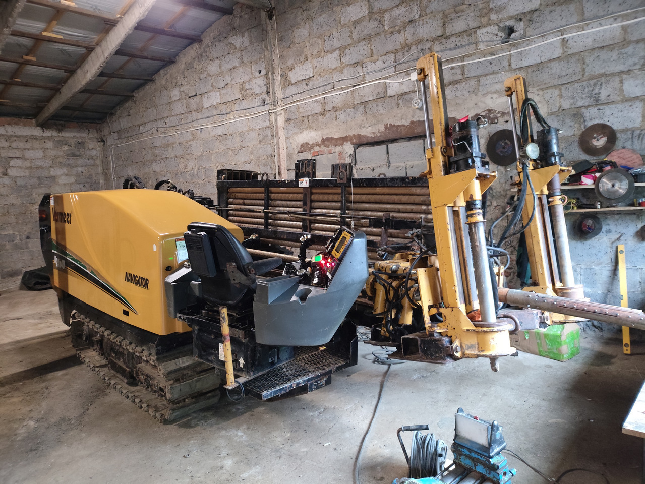 VERMEER D24X40II - Directional boring machine: picture 1 VERMEER D24X40II - Directional boring machine: picture 1
