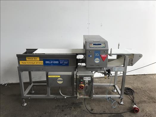 Loma IQ Retracting band metal detector - Food processing equipment: picture 1 Loma IQ Retracting band metal detector - Food processing equipment: picture 1