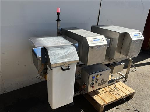 Loma IQ Twin head metal detector - Food processing equipment: picture 3 Loma IQ Twin head metal detector - Food processing equipment: picture 3