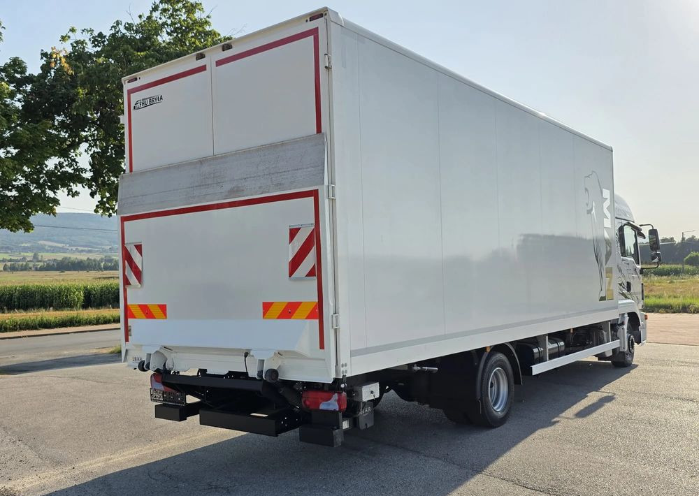 MAN TGL 12.250 / KONTENER / IZOTERMA / WINDA / 2019R / EURO 6 / PEŁEN SERWIS /  6 TON ŁADOWNOŚĆ  / SPROWADZONY / ZADBANY / JAK NOWY /  KSIĄŻKA SERWISOWA / E6 / 17 PALET on lease MAN TGL 12.250 / KONTENER / IZOTERMA / WINDA / 2019R / EURO 6 / PEŁEN SERWIS /  6 TON ŁADOWNOŚĆ  / SPROWADZONY / ZADBANY / JAK NOWY /  KSIĄŻKA SERWISOWA / E6 / 17 PALET: picture 6