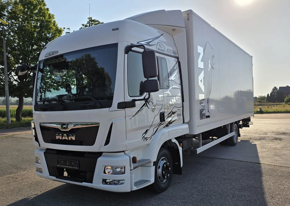 MAN TGL 12.250 / KONTENER / IZOTERMA / WINDA / 2019R / EURO 6 / PEŁEN SERWIS /  6 TON ŁADOWNOŚĆ  / SPROWADZONY / ZADBANY / JAK NOWY /  KSIĄŻKA SERWISOWA / E6 / 17 PALET on lease MAN TGL 12.250 / KONTENER / IZOTERMA / WINDA / 2019R / EURO 6 / PEŁEN SERWIS /  6 TON ŁADOWNOŚĆ  / SPROWADZONY / ZADBANY / JAK NOWY /  KSIĄŻKA SERWISOWA / E6 / 17 PALET: picture 15