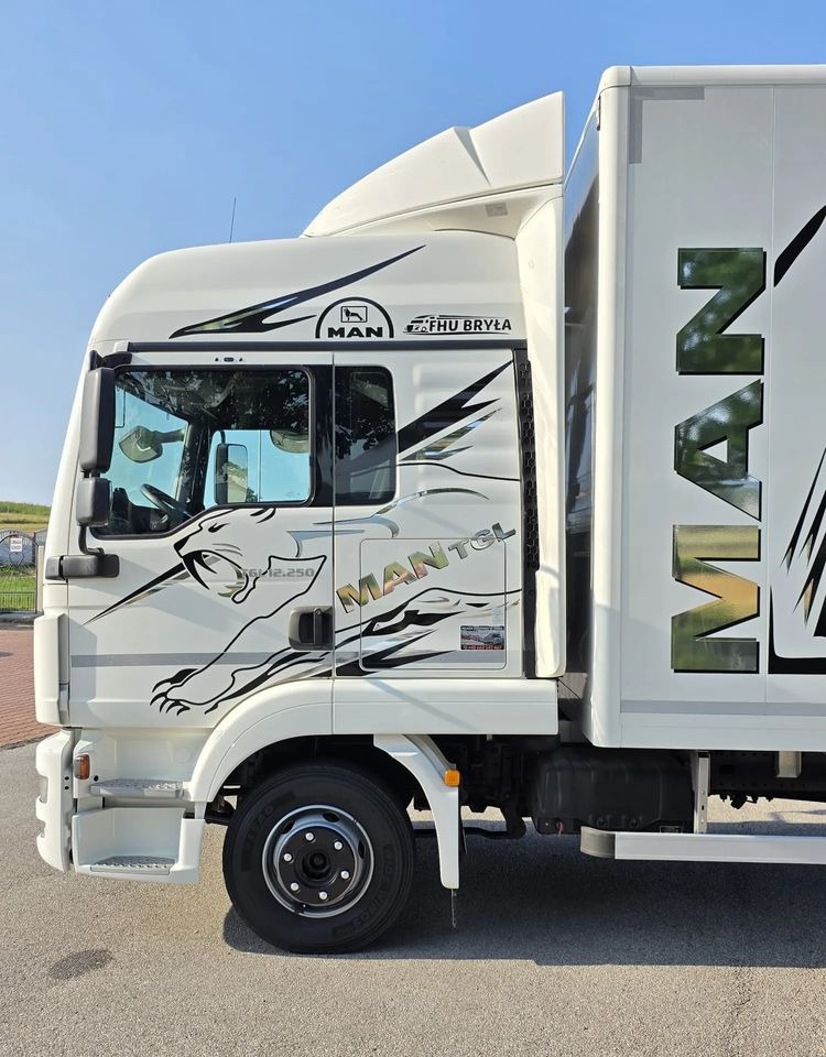 MAN TGL 12.250 / KONTENER / IZOTERMA / WINDA / 2019R / EURO 6 / PEŁEN SERWIS /  6 TON ŁADOWNOŚĆ  / SPROWADZONY / ZADBANY / JAK NOWY /  KSIĄŻKA SERWISOWA / E6 / 17 PALET on lease MAN TGL 12.250 / KONTENER / IZOTERMA / WINDA / 2019R / EURO 6 / PEŁEN SERWIS /  6 TON ŁADOWNOŚĆ  / SPROWADZONY / ZADBANY / JAK NOWY /  KSIĄŻKA SERWISOWA / E6 / 17 PALET: picture 7